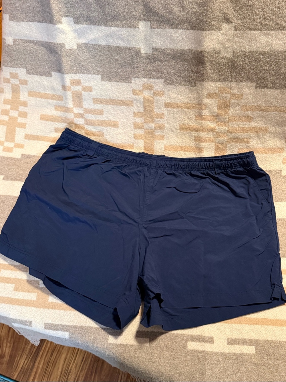 Columbia Navy Active Shorts